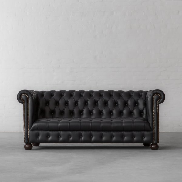 Manchester Chesterfield Sofa Collection