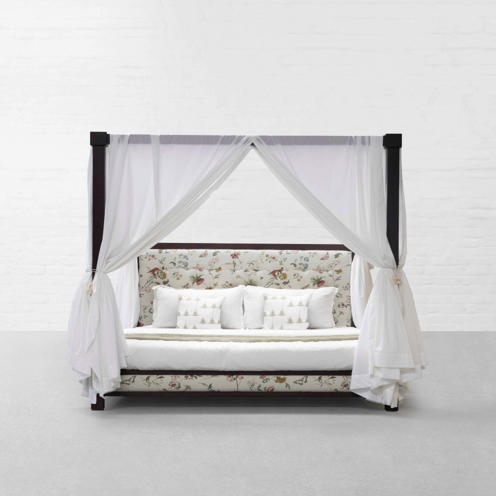 Kingston Four Poster bed (Half Headboard)